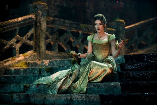 into-the-woods-anna-kendrick2.jpg