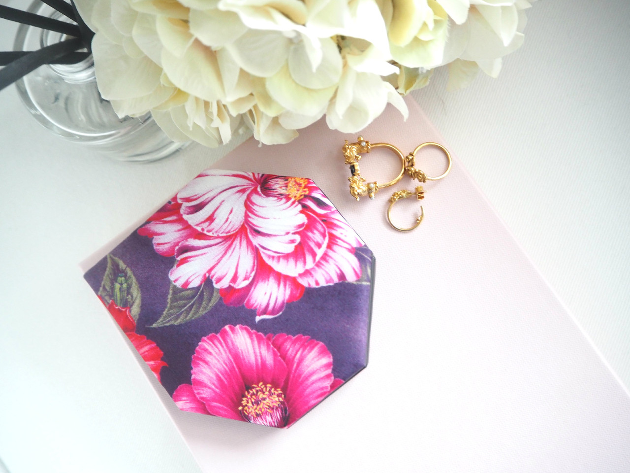 Shiseido_5.jpg Shiseido_5.jpg