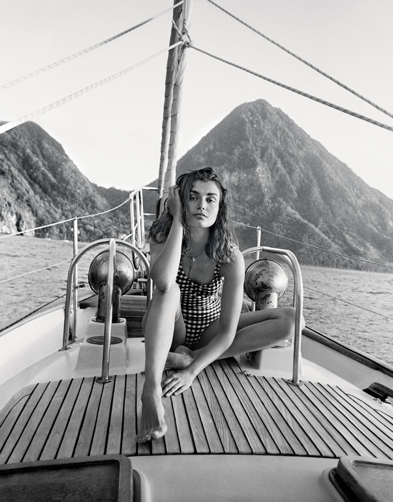 Fashion_Editorial-Andreea-Diaconu-Porter_Magazine-5-790x1008