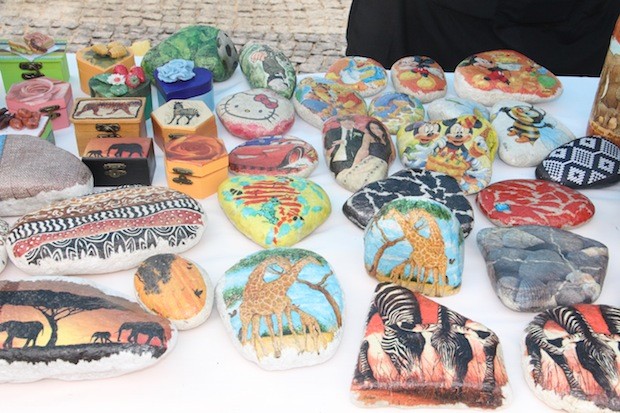 Feira de Artesanato Urbano SAPO Viajar Angola Armario Que Plancha La Ropa ~ Feira de Artesanato Urbano SAPO Viajar Angola